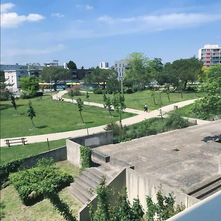 - - Close To Tram B - Wifi - Ref N1 3* Talence